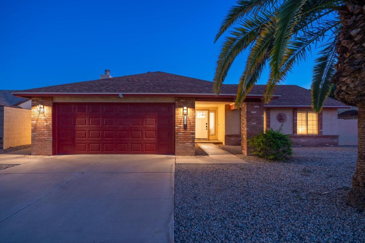Large Pool With Diving Board, Remodeled 3Bdrm, Near State Farm Stdm And More! Peoria Bagian luar foto