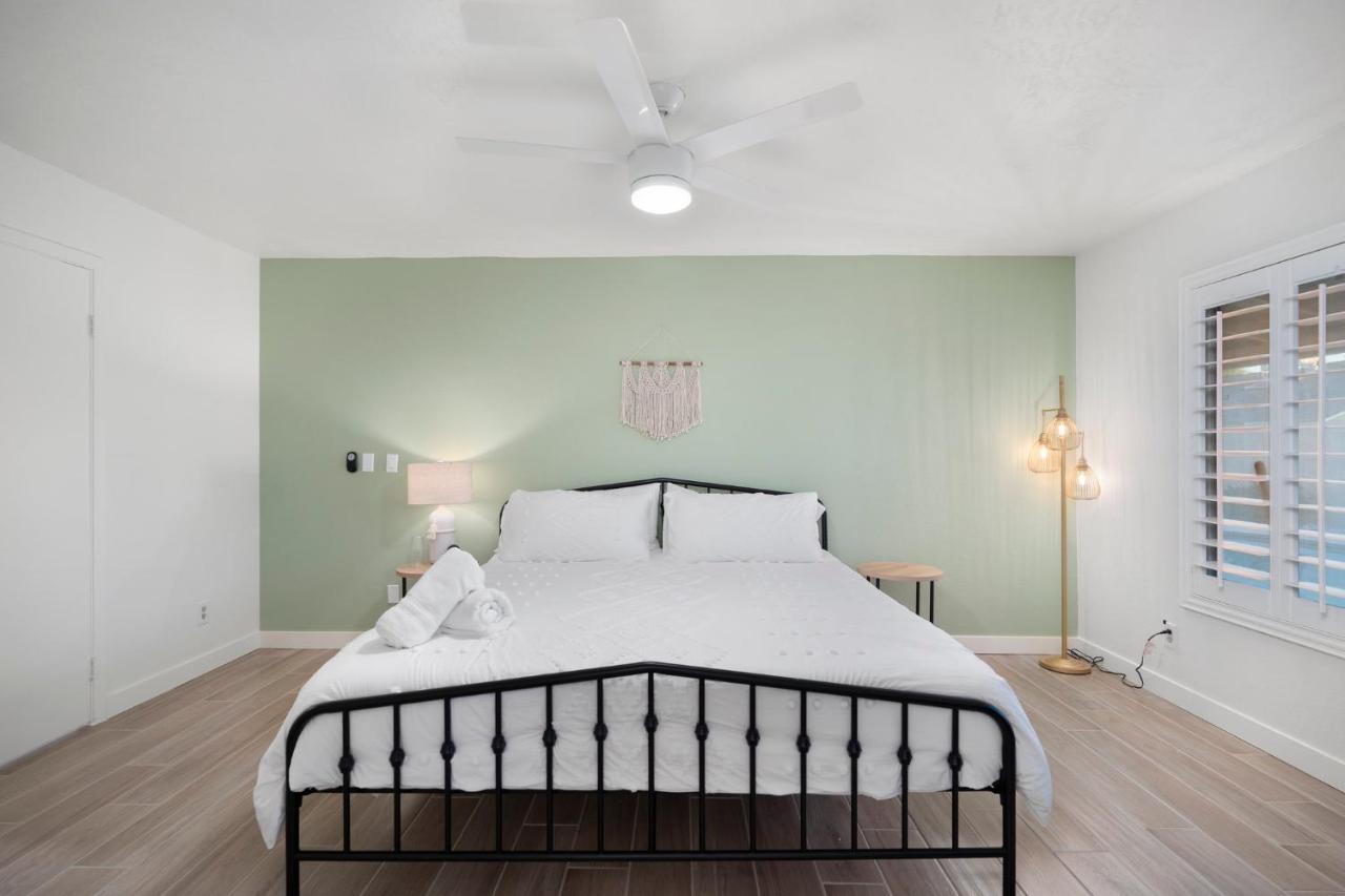 Large Pool With Diving Board, Remodeled 3Bdrm, Near State Farm Stdm And More! Peoria Bagian luar foto